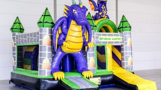 Hüpfburg Multiplay Drachenland 