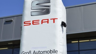 Reklamesäule Skoda Seat 